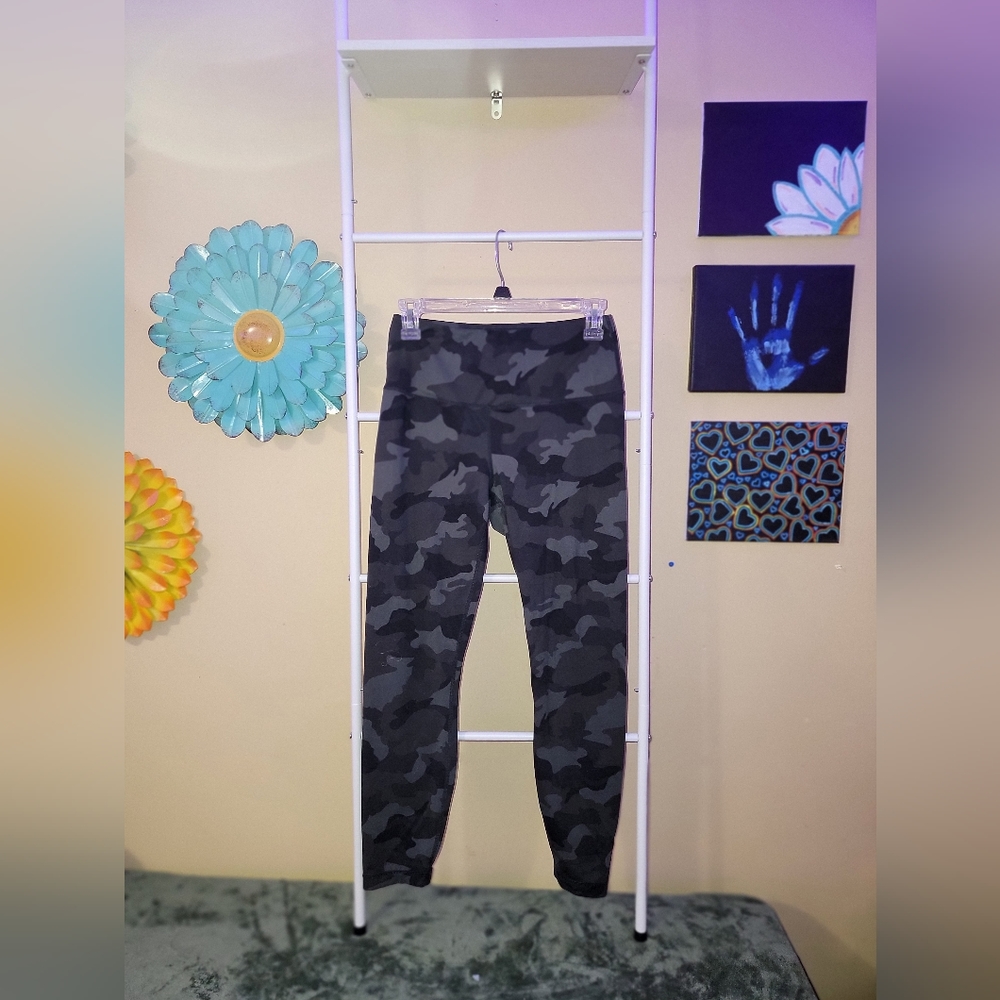 Dark green and black camo leggings